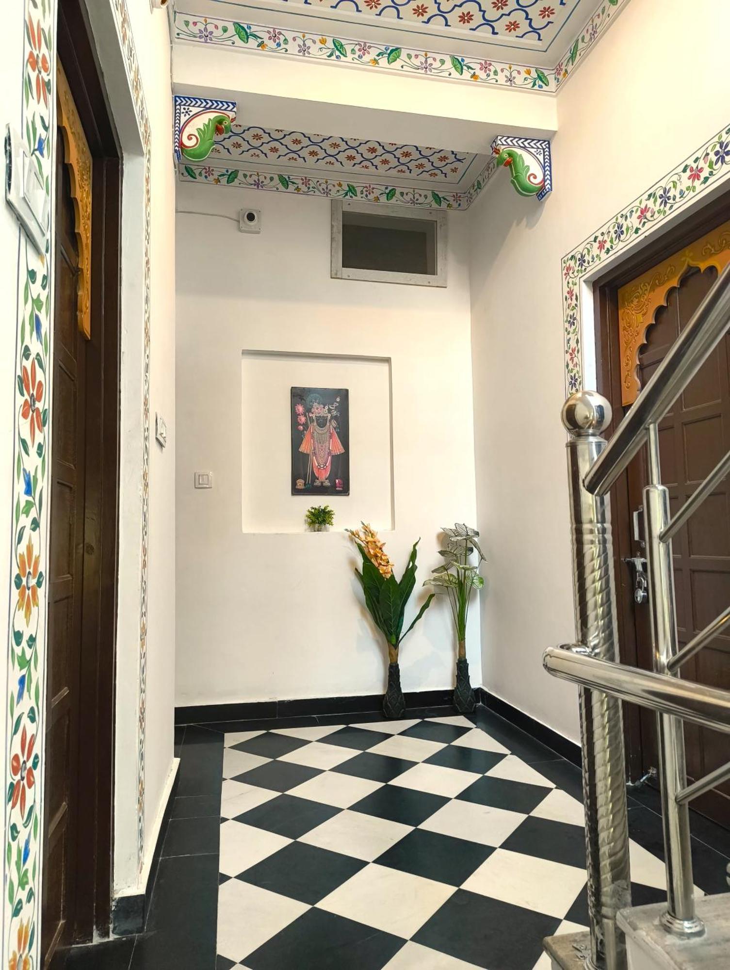 Rising Shemesh Home Stay 우다이푸르 외부 사진